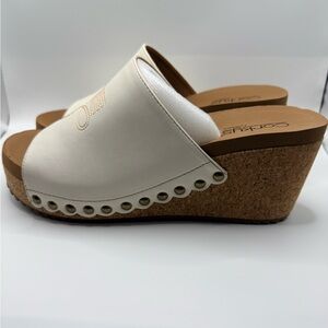 CORKYS Saddle Up Western Stitching Ivory Studded SlipOn Wedge Heels Women’s Sz 9